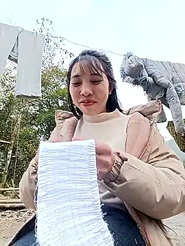 emaame68's cam snapshot