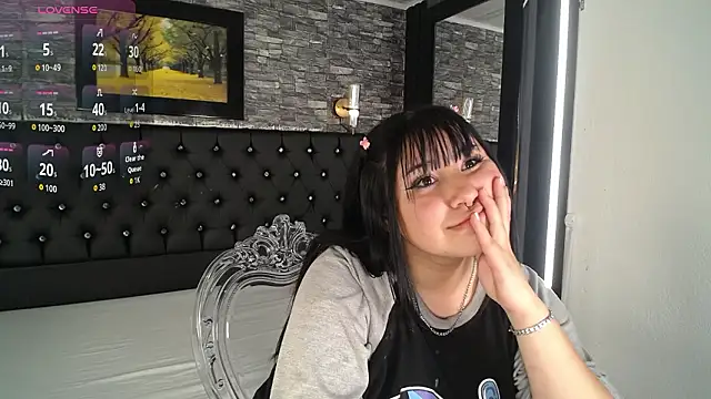 NiniSweet's cam snapshot