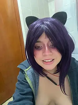 Lucy_YupiSweet's cam snapshot