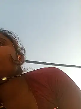 Pooja_hote's cam snapshot