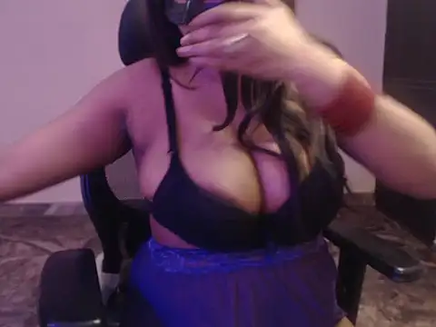 Sizzling_Sira's cam snapshot