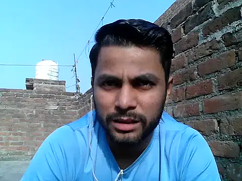 Stubborndesiboy live sex cam