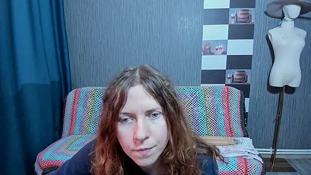 pa1e_pr1ncess's cam snapshot