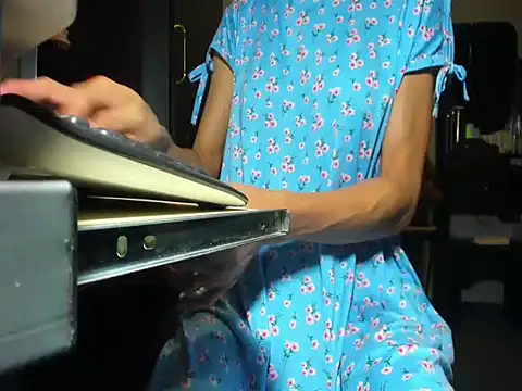 Angelchezcka live sex cam