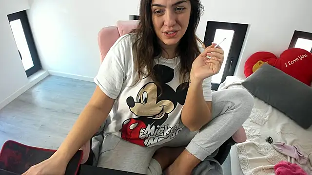 Dyana_Kaylinn's cam snapshot