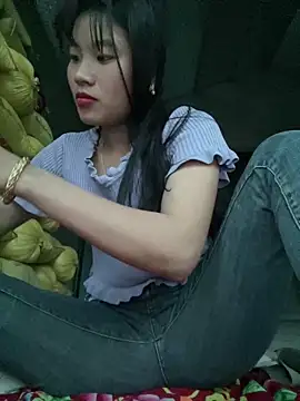 sukanaka99 live sex cam