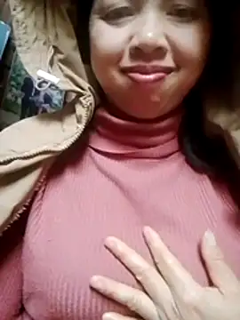 TRIEUTRIEU20's cam snapshot