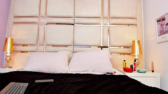 SalomeSaez's cam snapshot