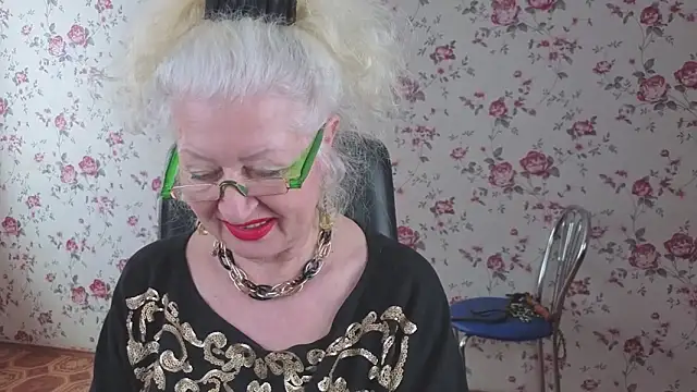 Maya_Mayflower's cam snapshot