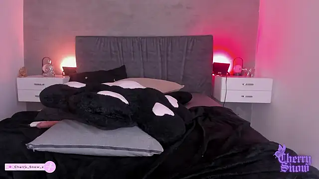 _cherrysnow live sex cam