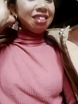 TRIEUTRIEU20's cam snapshot