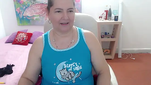 leonela_69's cam snapshot