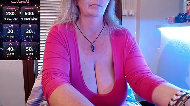 JennaDeluxe live sex cam