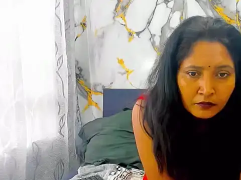 indiankitty4u69's cam snapshot