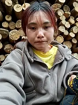 EllyBaby20's cam snapshot