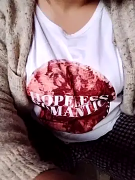 Zoe-666's cam snapshot