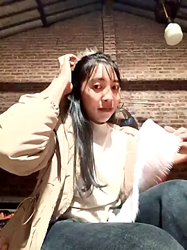 emaame68's cam snapshot