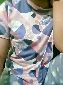 Lush_piya's cam snapshot