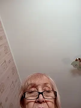 Anatolia5961's cam snapshot