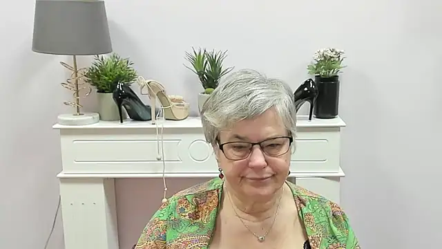 IrisDream's cam snapshot