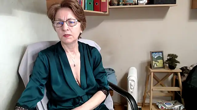 katemodel's cam snapshot