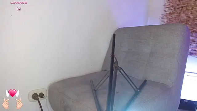 Luna_7_777's cam snapshot