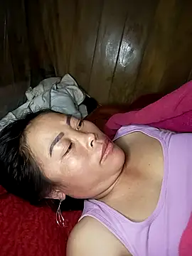 CoMay003's cam snapshot