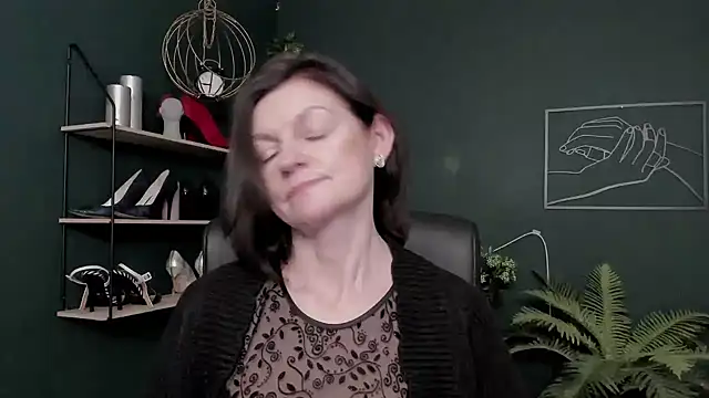 VivianWILD's cam snapshot