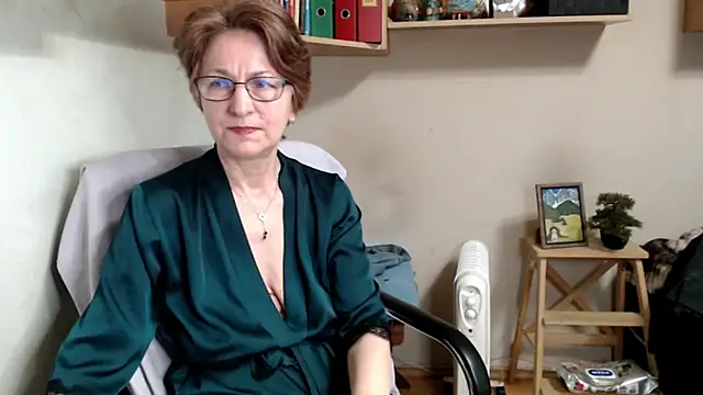 katemodel's cam snapshot