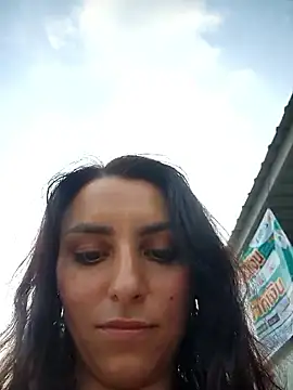 Izabella_Bella live sex cam