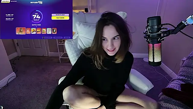 skimpysushi's cam snapshot