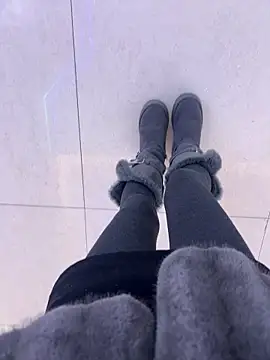 yimisun01's cam snapshot