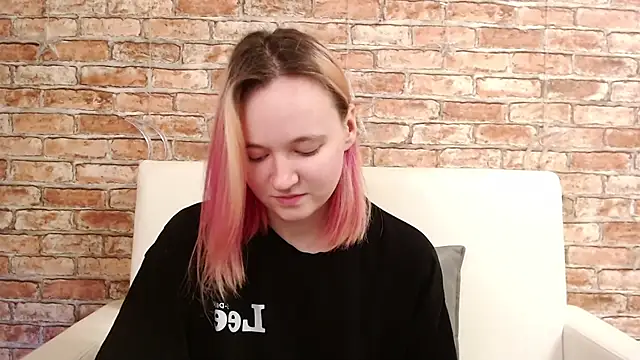 Ericha_Stone's cam snapshot