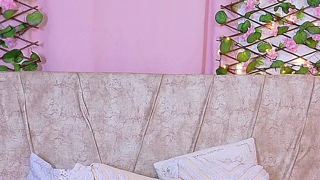 JulietaTorres_'s cam snapshot