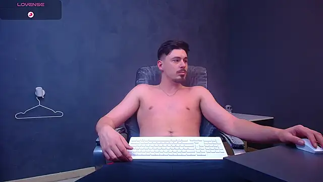 EnzoRace's cam snapshot