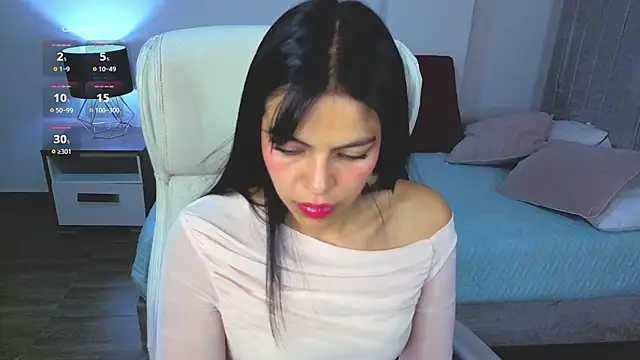 Eliie_Ruizz's cam snapshot