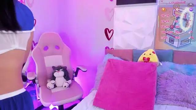 LindaWz_'s cam snapshot