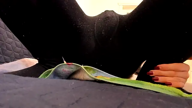 alisaakiss's cam snapshot