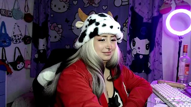 lussyevans24's cam snapshot