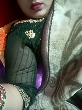 Priya_089's cam snapshot