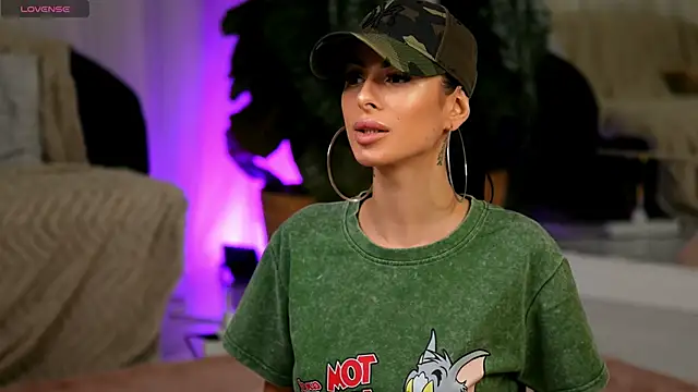 EvaAmanti's cam snapshot