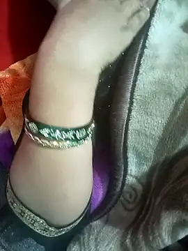 Priya_089's cam snapshot