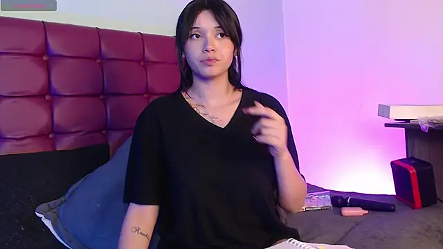 megan_lover's cam snapshot