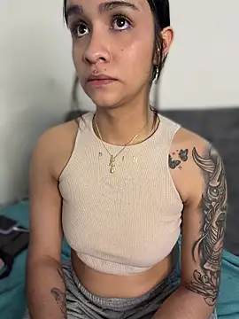 Isabella-Teen's cam snapshot