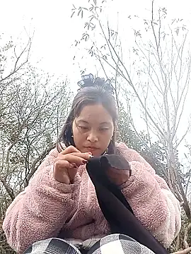 Alice-567's cam snapshot