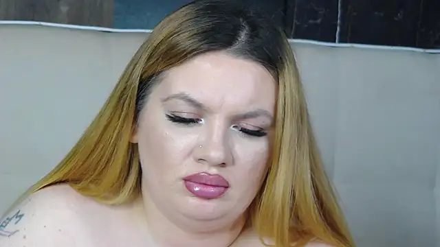 MelanieBrownn's cam snapshot