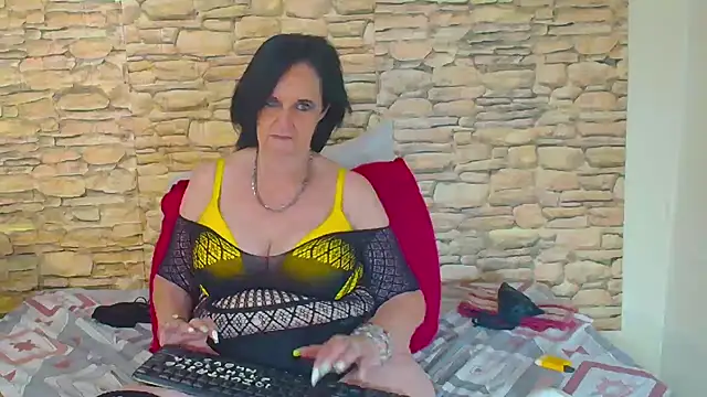 LuciousGrace's cam snapshot