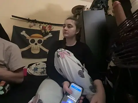 Snowbunnycake_131's cam snapshot