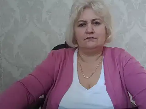 AngelaFamez's cam snapshot