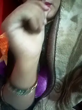 Priya_089's cam snapshot